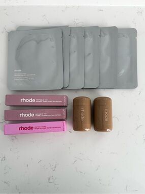 Rhode NEW Eye Patches, Pocket Blush, & Lip Tint Gift Set